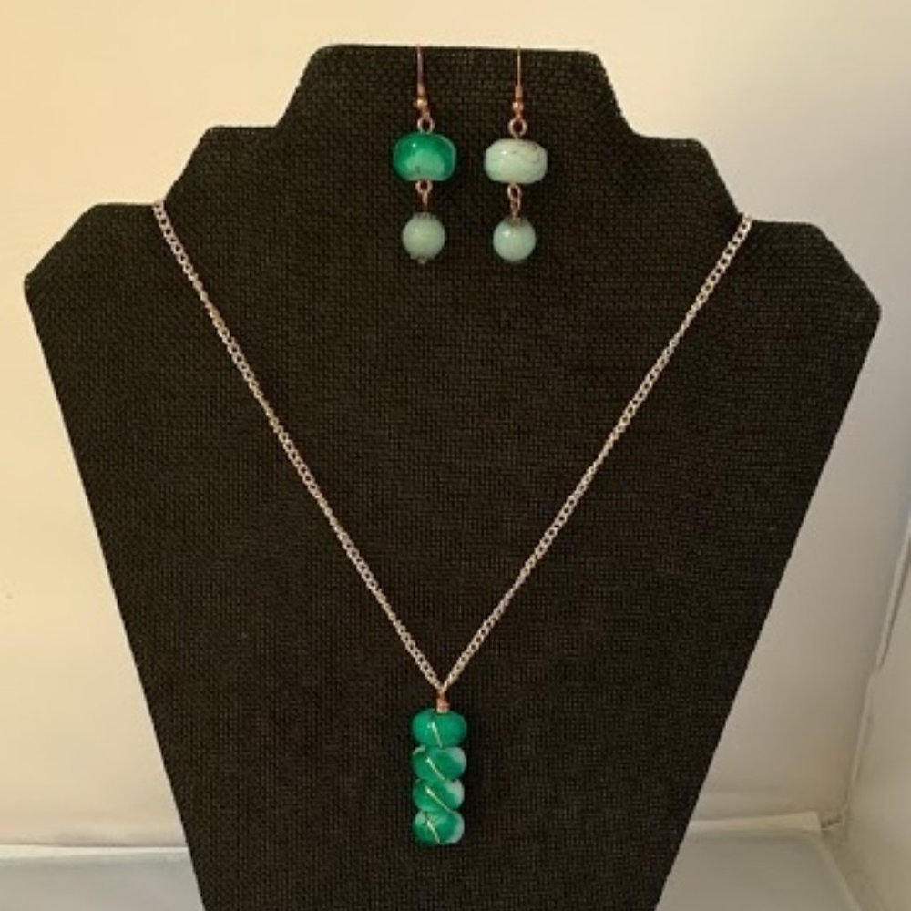Necklace Set